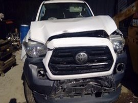 2018 TOYOTA TACOMA SR5 2.7L AT 2WD.  Z24874